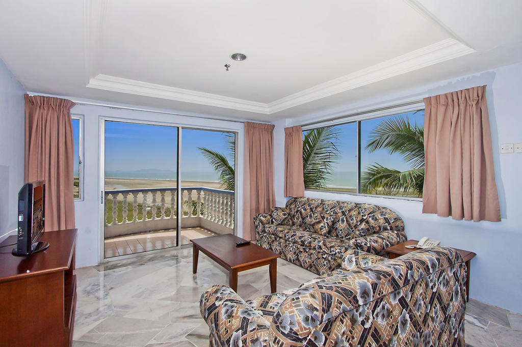 Sanctuary Resort - Apartment Hotel 체러팅 외부 사진