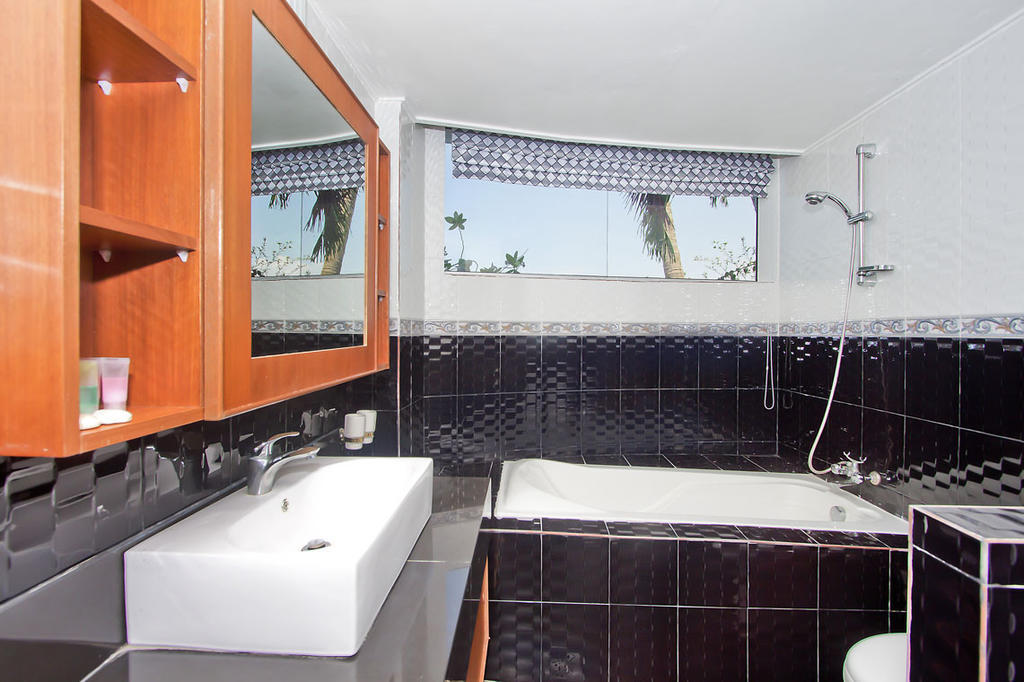 Sanctuary Resort - Apartment Hotel 체러팅 외부 사진